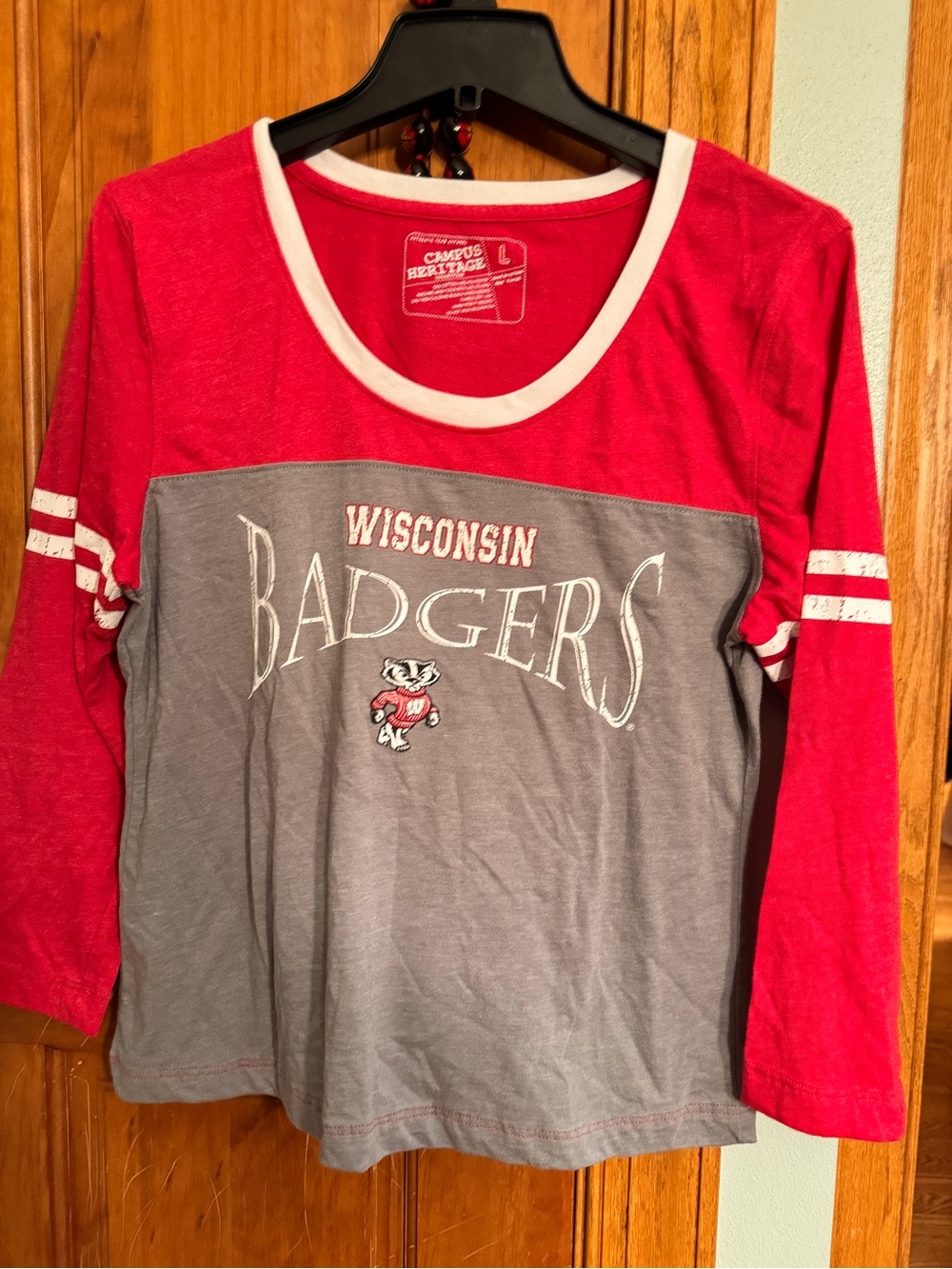 Campus Heritage Red and Gray Wisconsin Badgers Long-Sleeve Tee